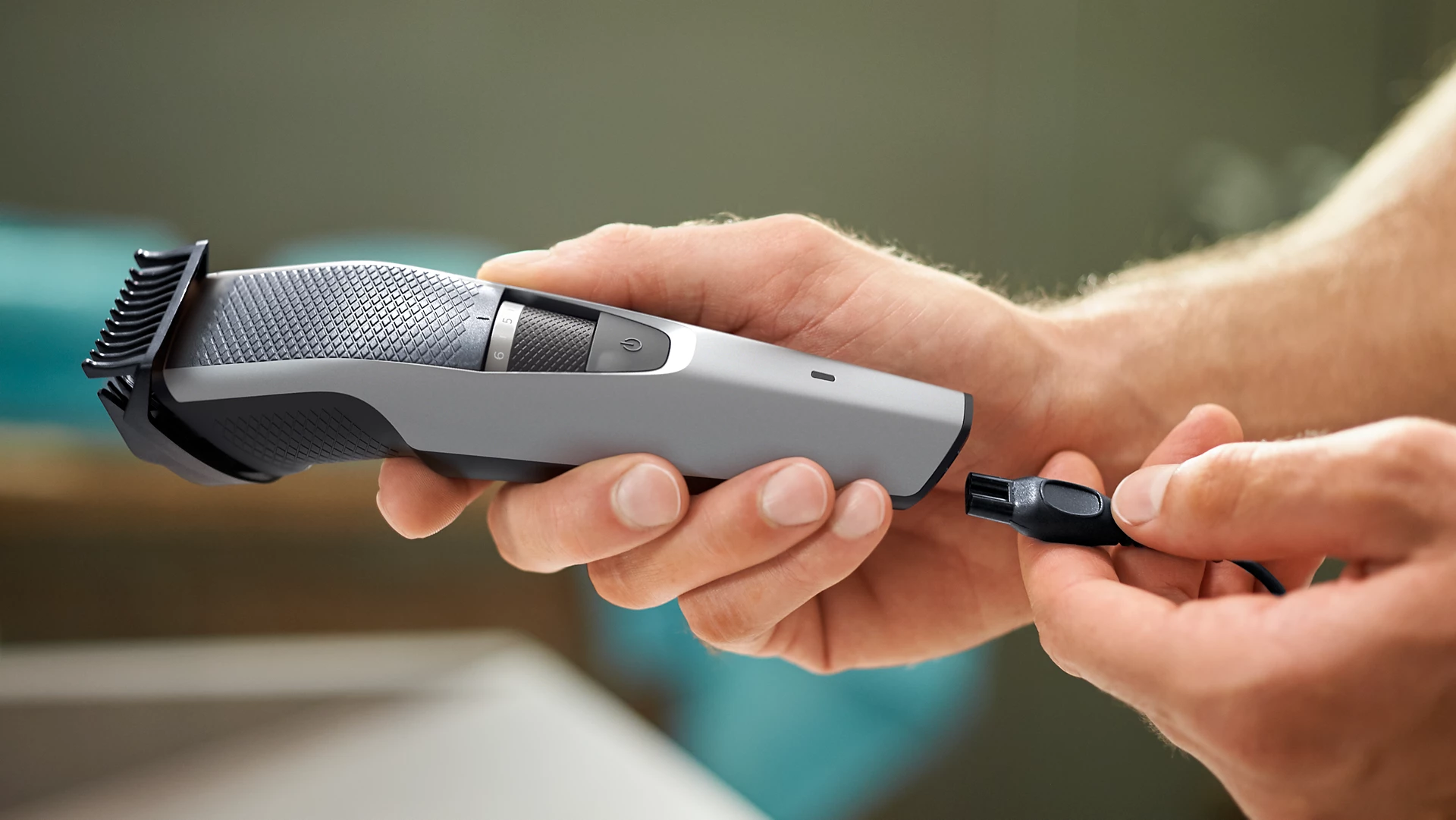 فيليبس ماكينة حلاقة كهربائية لتشذيب اللحية سلسلة 3000 موديل BT3222/14 - الصورة 8